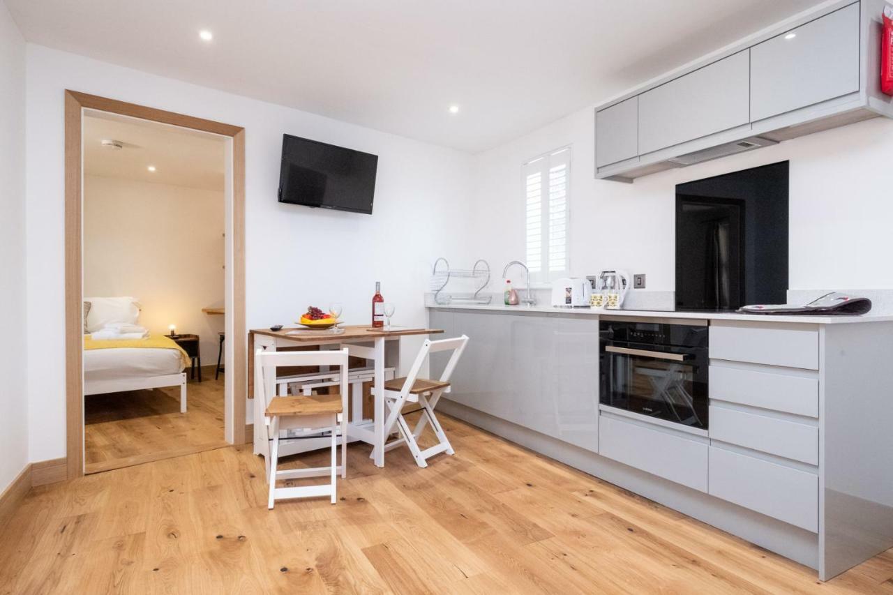 Weeping Willow - Three Tuns Apartments, Pettistree, Wickham Market - By Aldeburgh Coastal Cottages Εξωτερικό φωτογραφία